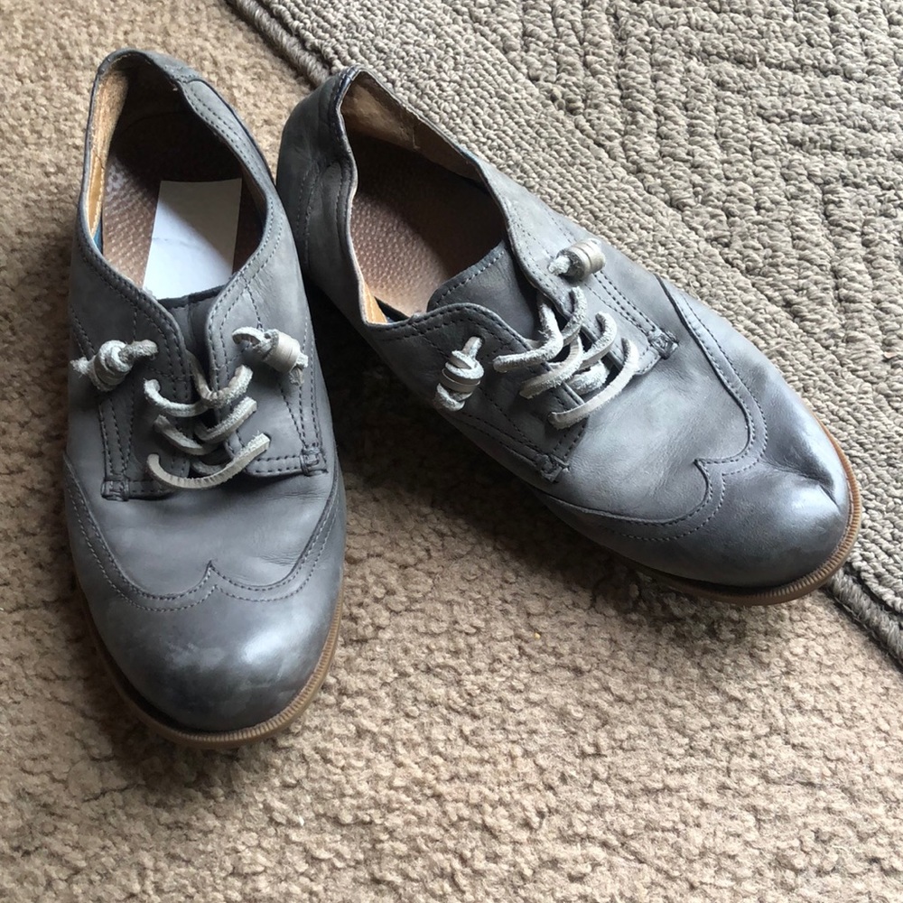 Sperry leather shoes